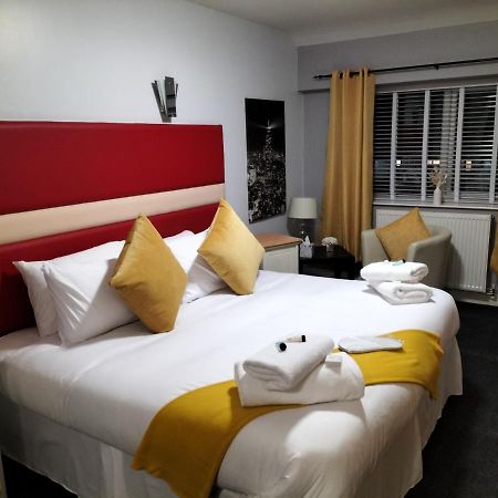 Sutherlands Hotel Гейтсхед Экстерьер фото